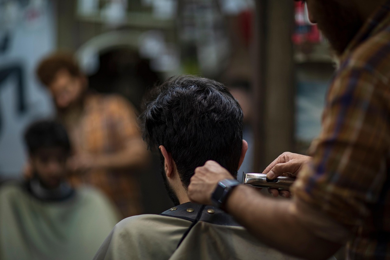 Barber Shop Oom Snor β Bremgarten, Switzerland