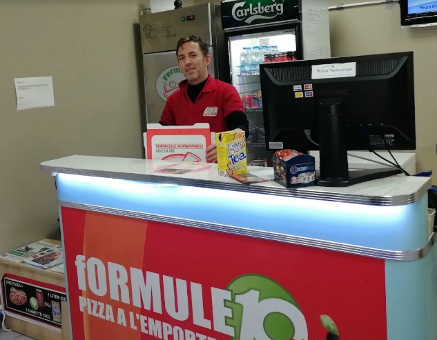 Formule 10 — 55 rue Edmond-Vaucher, 1219 Châtelaine